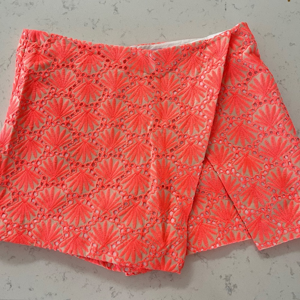 Never worn - Marii Skort
